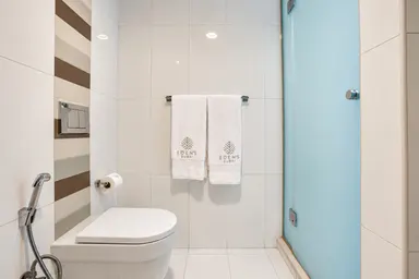 28_Bathroom_Toilet-and-Shower