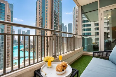 11_Balcony_Seating-View