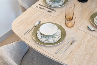 32_Dining_Place-Setting